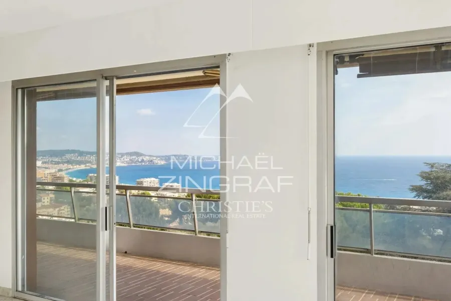 Nice Fabron – Bel appartement 5 pièces de 125 m² avec vue panoramique mer et terrasse de 53 m² - 4