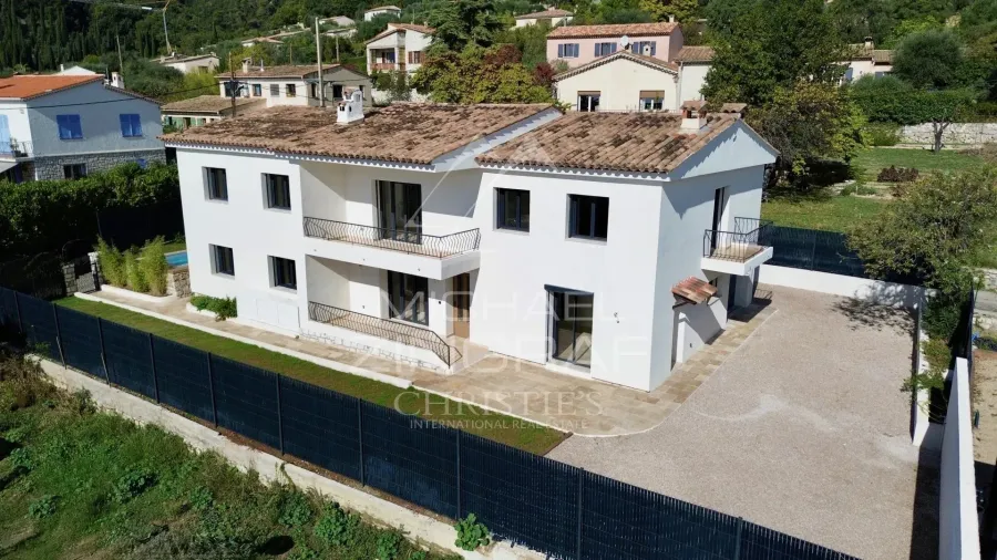 Propriété provençale rénovée à deux pas du village de Tourrettes-sur-Loup - 2