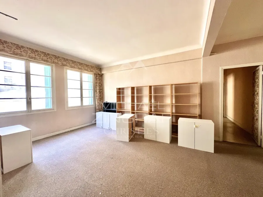 NICE - CARRÉ D'OR -  RARE OPPORTUNITÉ DE 150 M² À RÉINVENTER - 6