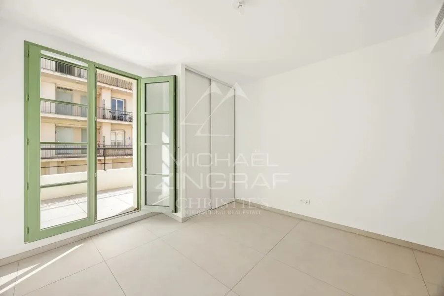 EXCLUSIVITÉ – NICE CENTRE / À PROXIMITÉ DU CARRÉ D’OR | 3 PIÈCES – 78 M² – ÉTAGE ÉLEVÉ - 8