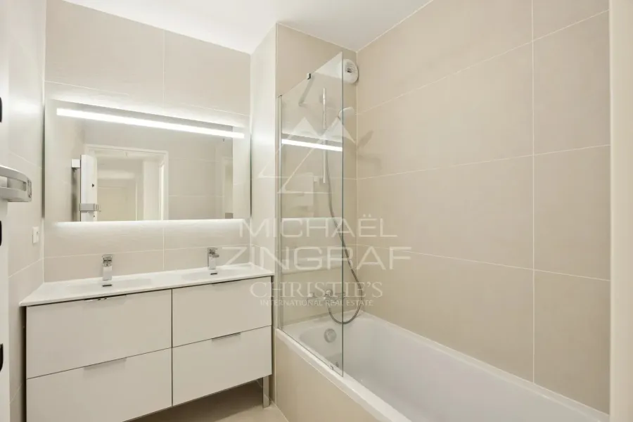 EXCLUSIVITÉ – NICE CENTRE / À PROXIMITÉ DU CARRÉ D’OR | 3 PIÈCES – 78 M² – ÉTAGE ÉLEVÉ - 9