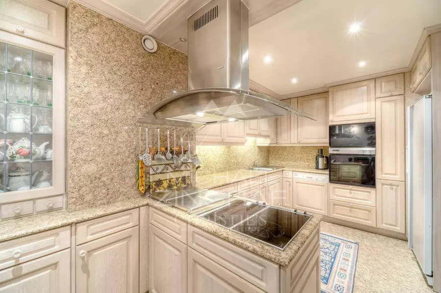 Cannes Croisette - Appartement d'exception - 9