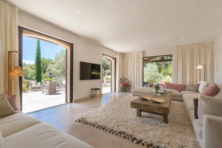 Arrière-pays cannois - Superbe villa dans prestigieux domaine privé - 5