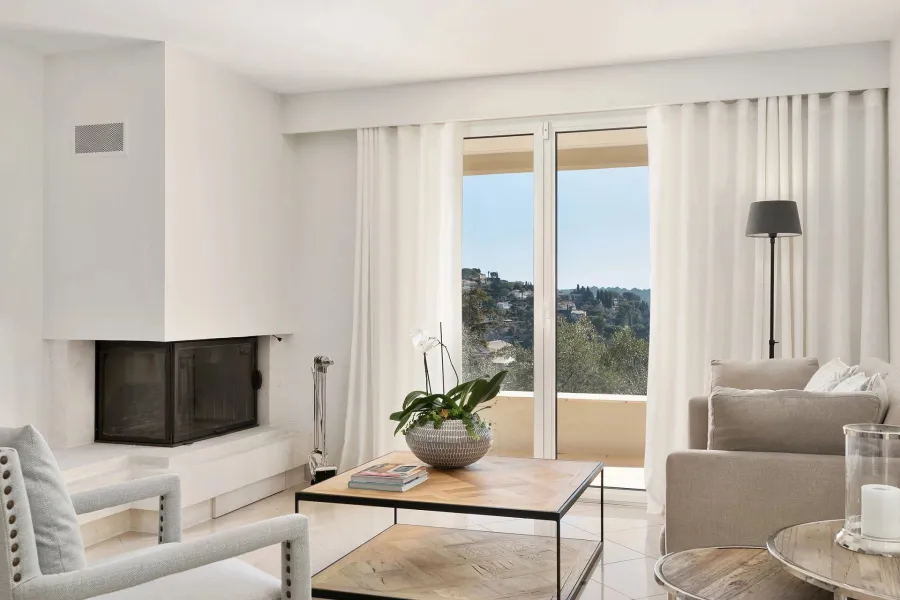 Mougins - Villa rénovée dans domaine privé - 7