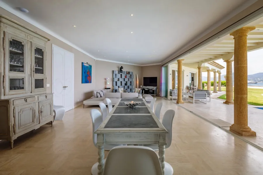 Cap Horizon - Gassin - Magnifique villa pied dans l'eau - 6