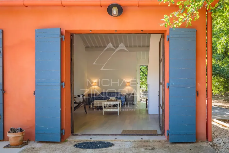 Roussillon - Charmante maison avec piscine - 7
