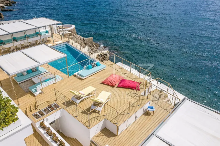 Cap d'Antibes - Exceptionnelle villa pieds dans l’eau - 3
