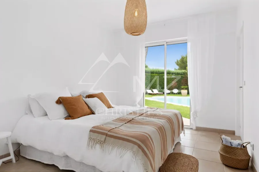 Cap d'Antibes - Superbe villa de plein pied - 8