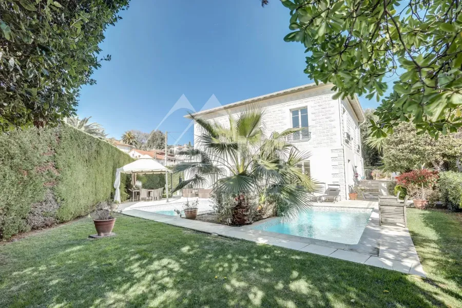 Cannes - Basse Californie - Maison de maître