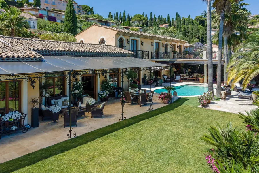 Mougins proche village - Vue mer - 1