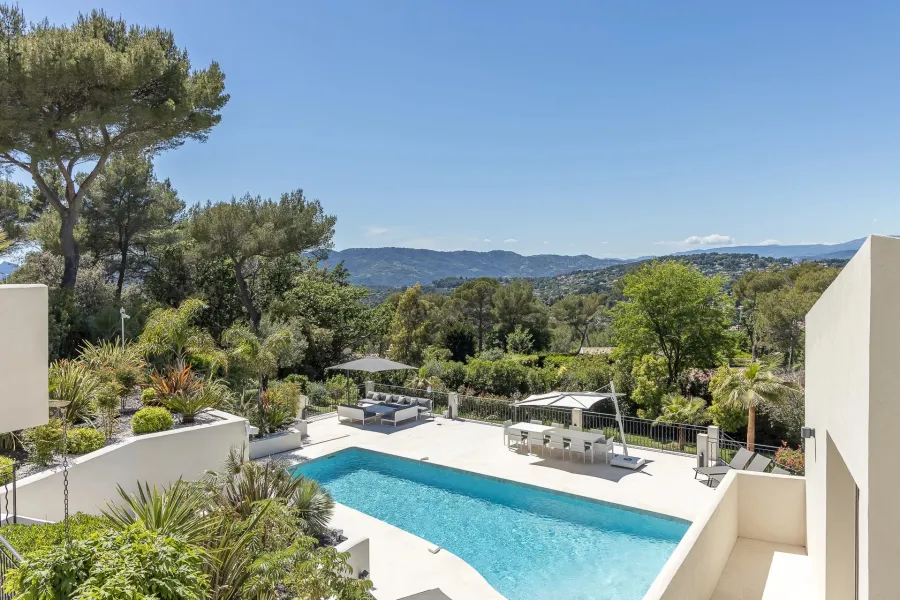 MOUGINS RESIDENTIEL  - VUE COLLINES ET VILLAGE - 7