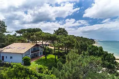 villa typique à louer à pyla-sur-mer